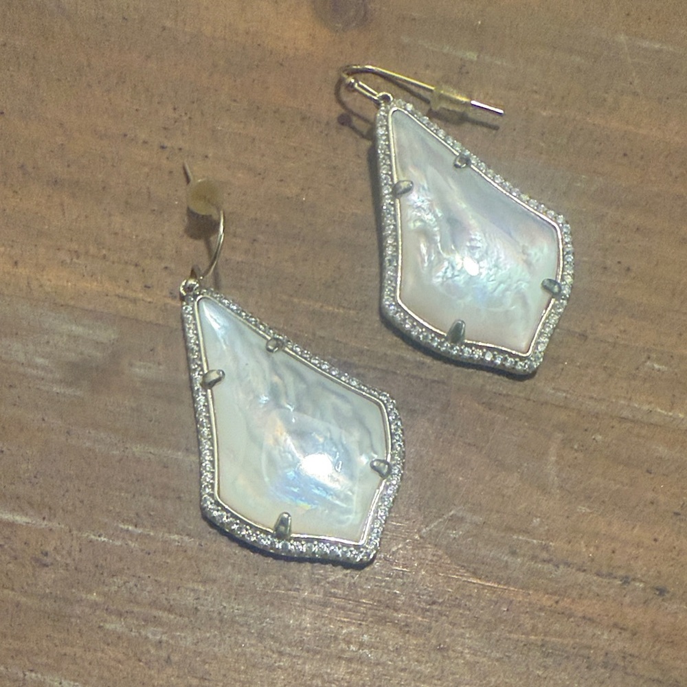 Kendra Scott Silver and Cream Drop Earrings - Picture 2 of 5